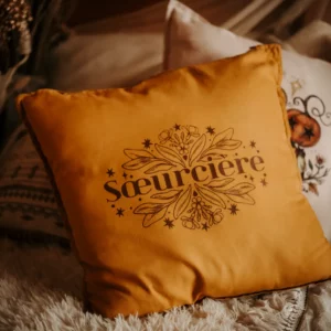 Coussin« Soeurcière »