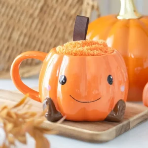 Tasse et chaussettes citrouille